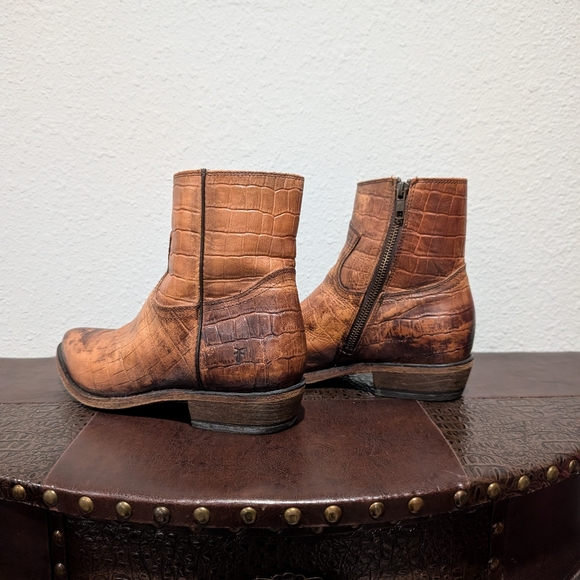 Frye Billy Croc Leather Inside Zip Ankle Booties Size 9 - Picture 7 of 14